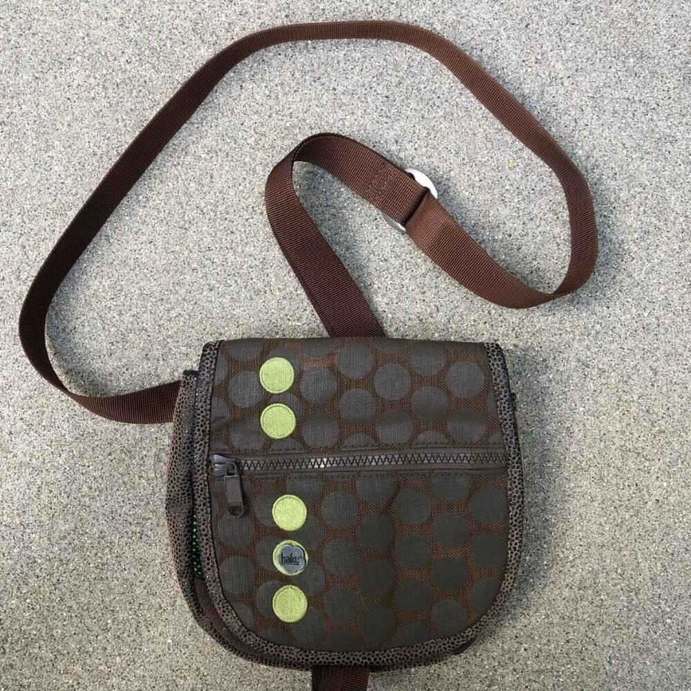 HAIKU Messenger Bag Crossbody Unisex Adult Brown Travel Clip​​​